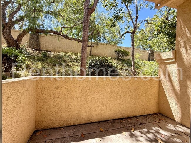 Building Photo - 11295 Provencal Pl