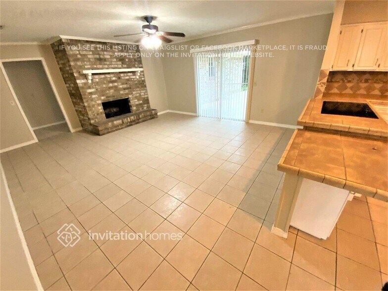 Building Photo - 117 Ridgefield Ct