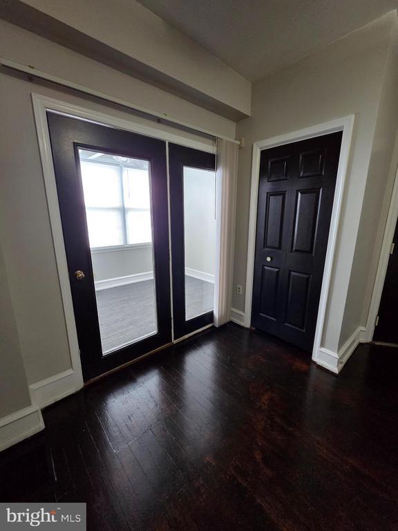 Building Photo - 306 Concord Ave