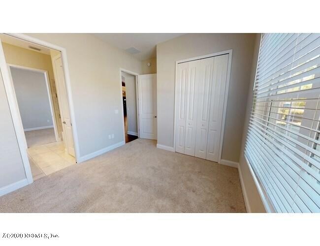 Building Photo - 323 Tate Ln