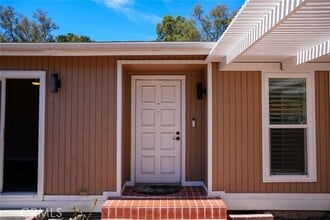 Building Photo - 25855 Via Lomas