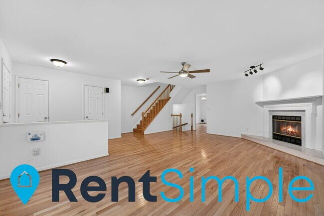 Building Photo - 13136 Ashnut Ln