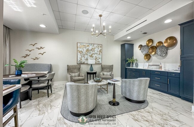 Building Photo - Welcome to San Marco Place!