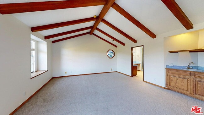 Building Photo - 4339 Alhama Dr