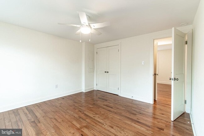 Building Photo - 101 Brooks Ln