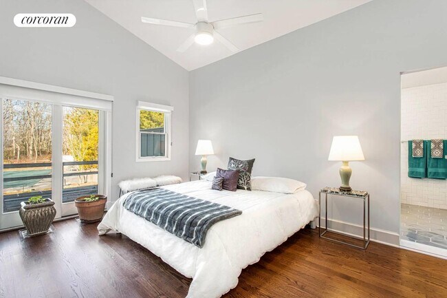 Building Photo - 1083 Sagg Rd