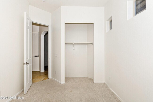 Building Photo - 5827 Gerard Dr