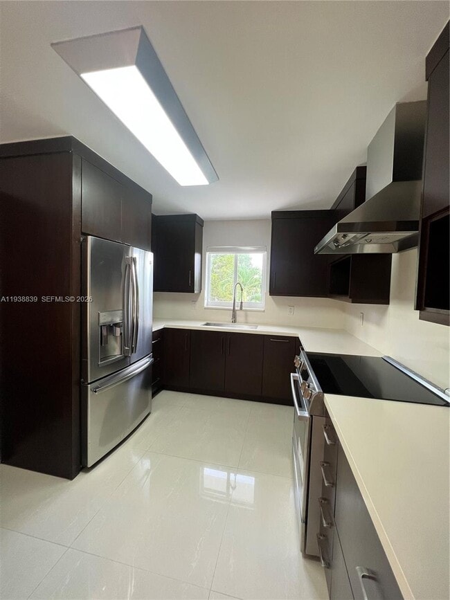 Building Photo - 9210 SW 73rd Avrd