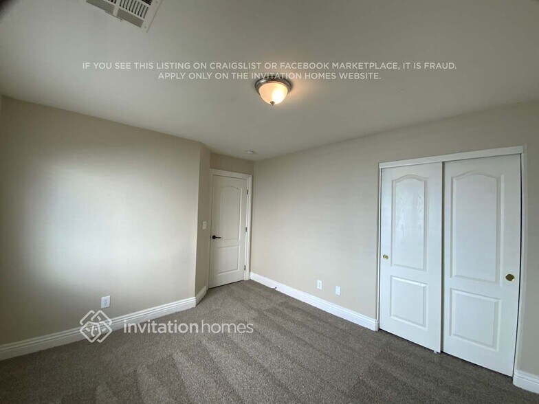 Building Photo - 6228 Little Elm St