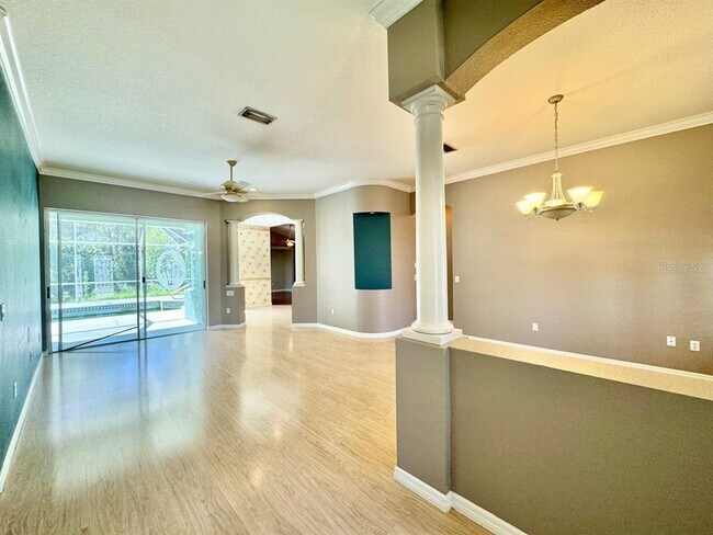 Building Photo - 14639 Coral Berry Dr