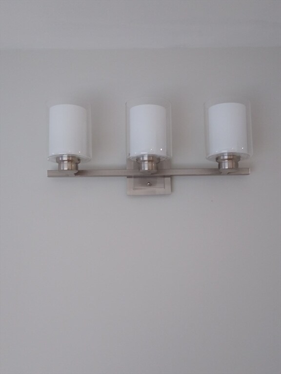 Building Photo - 14 Concord Ave