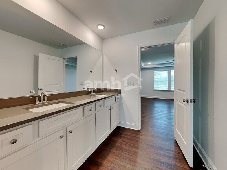 Building Photo - 759 Alcovy Ml Pk