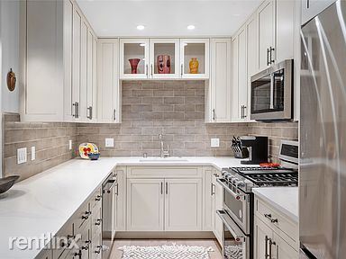Building Photo - 1 br, 2 bath Condo - 841 East Alameda Stre...