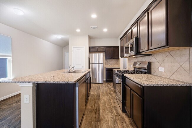 Building Photo - Convenient 3 Bedroom, 2 Bath Home in Austi...