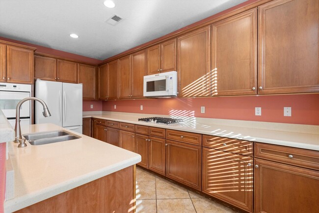 Building Photo - Beautiful 4 Bed / 4 Bath | NW Albuquerque ...