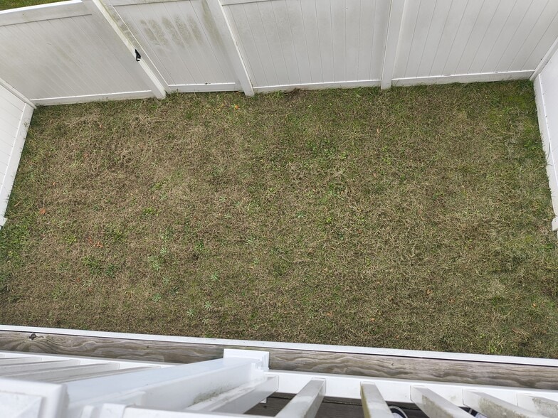 Building Photo - 15116 Hogshead Way