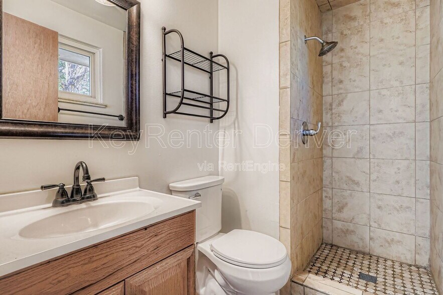 Building Photo - 10503 W 62nd Pl