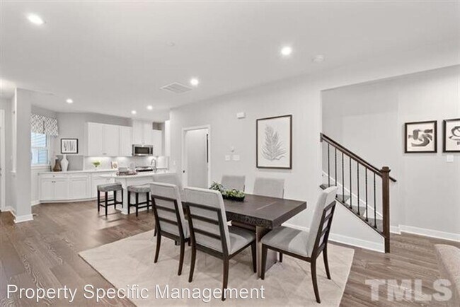 Building Photo - 3 br, 2.5 bath House - 406 Smallwood Drive