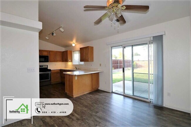 Building Photo - 2928 Salmonberry Dr