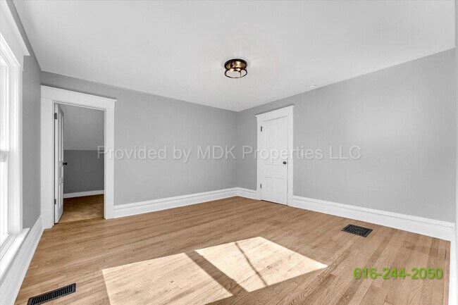 Building Photo - STUNNING REMODEL!!! Extremely Spacious 3 Bedroom (Extra Room) Home!! SECTION 8 APPROVED! (Handica...