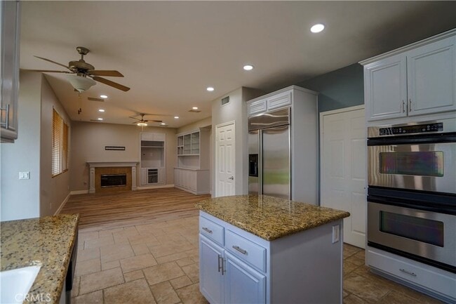 Building Photo - 20640 Pesaro Way