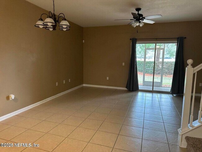 Building Photo - 3750 Silver Bluff Blvd