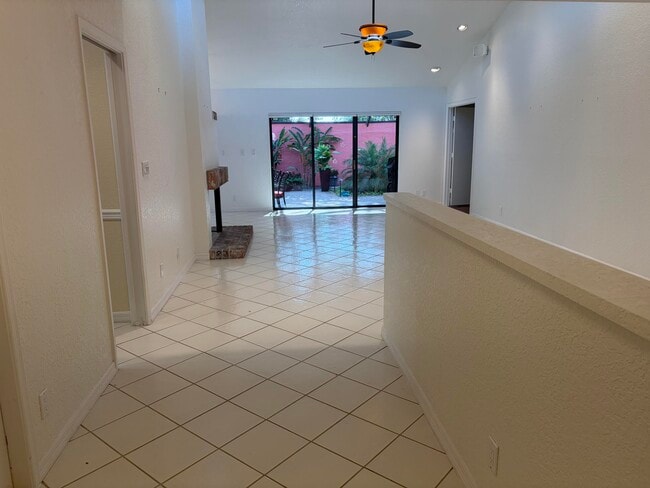 Building Photo - 21435 Campo Allegro Dr