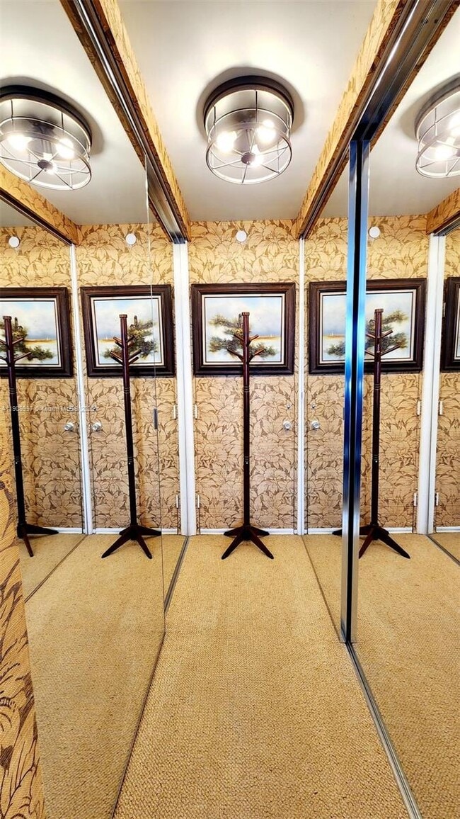 Building Photo - 888 Intracoastal Dr