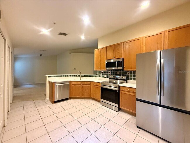 Building Photo - 2679 Metro Sevilla Dr