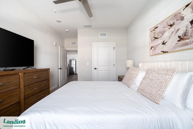 Building Photo - 84 San Filippo Dr SE