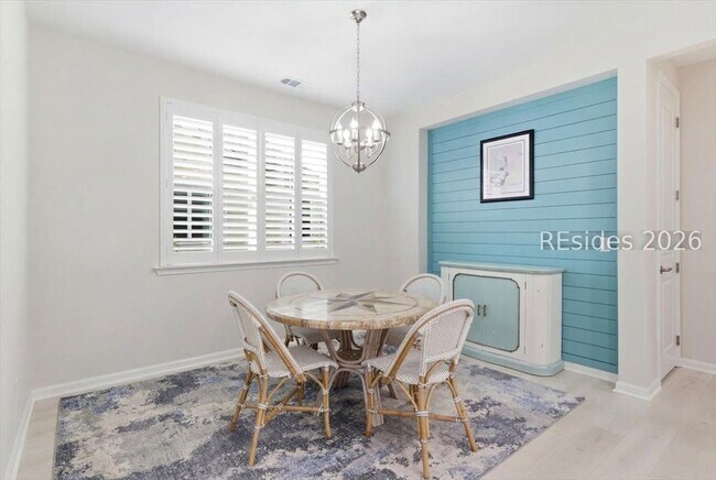 Building Photo - 271 Flip Side Ln