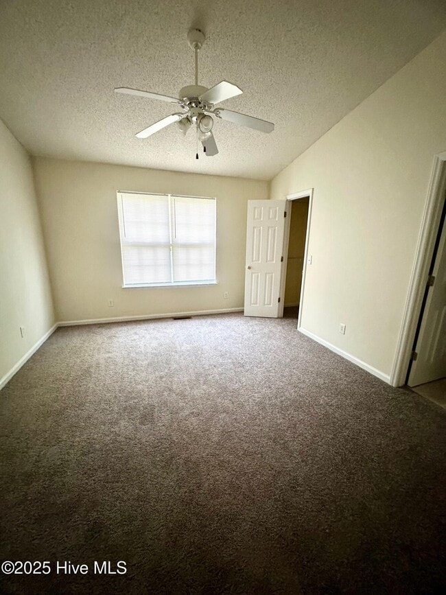 Building Photo - 1224 Westridge Ct
