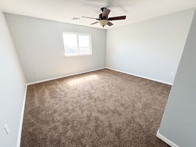 Building Photo - Italian Estates Property Management