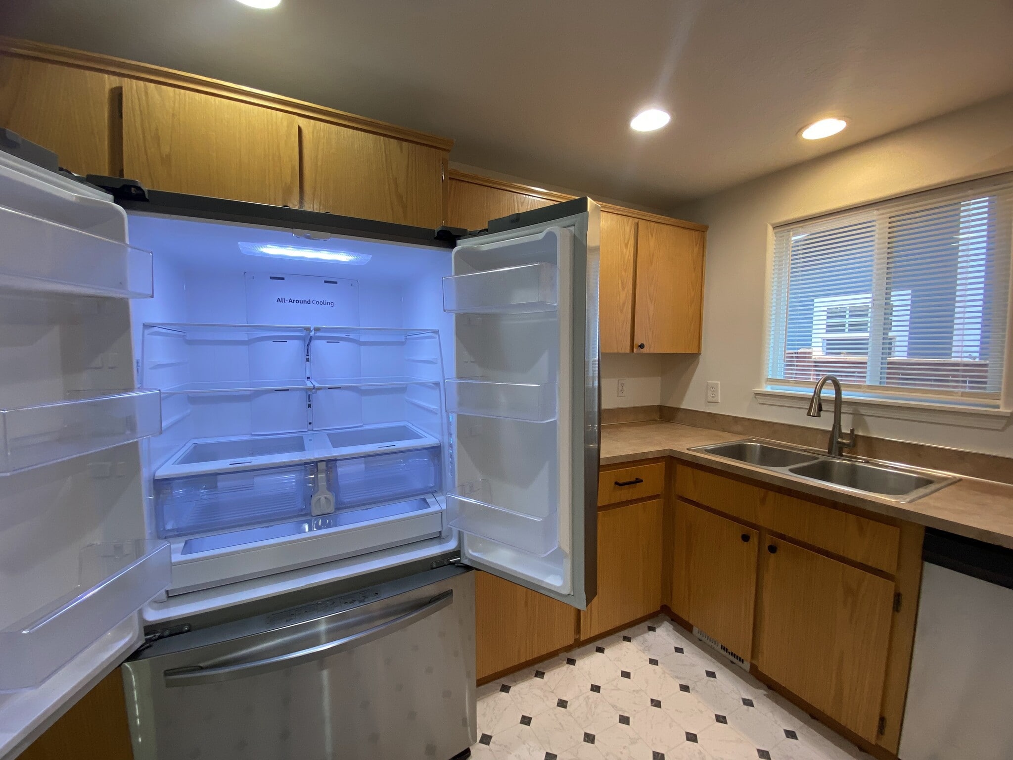 Extra Large Refrigerator - 12733 SE 23rd Avenue