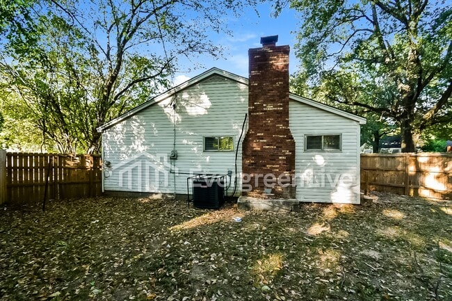 Building Photo - 3651 Wilshire Rd