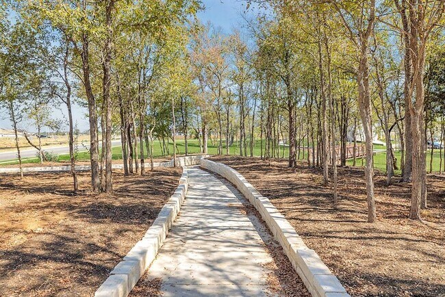 Building Photo - 174 Gullivers Dr