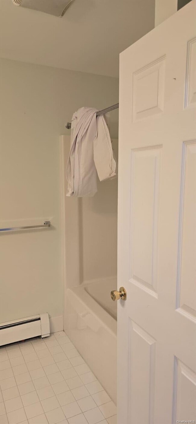 Building Photo - 235 MacDougal St