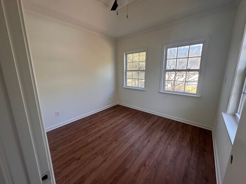 Building Photo - 515 Granite Ridge Pl