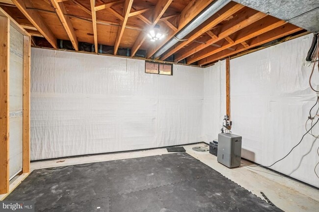 Building Photo - 8803 Black Alder Dr