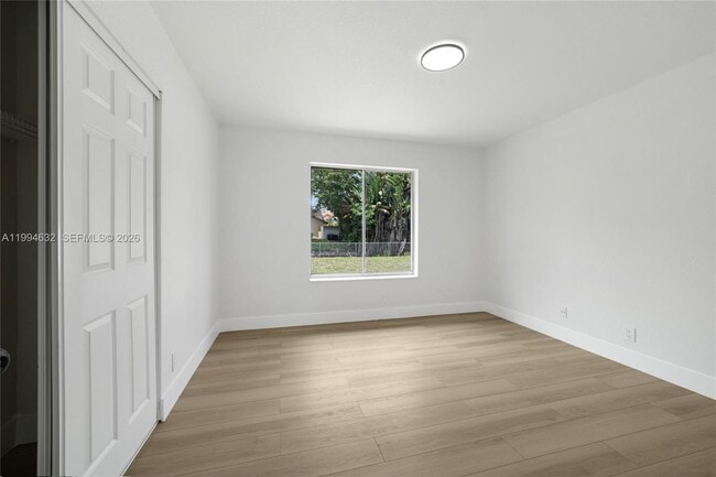 Building Photo - 7201 NW 46th Ct