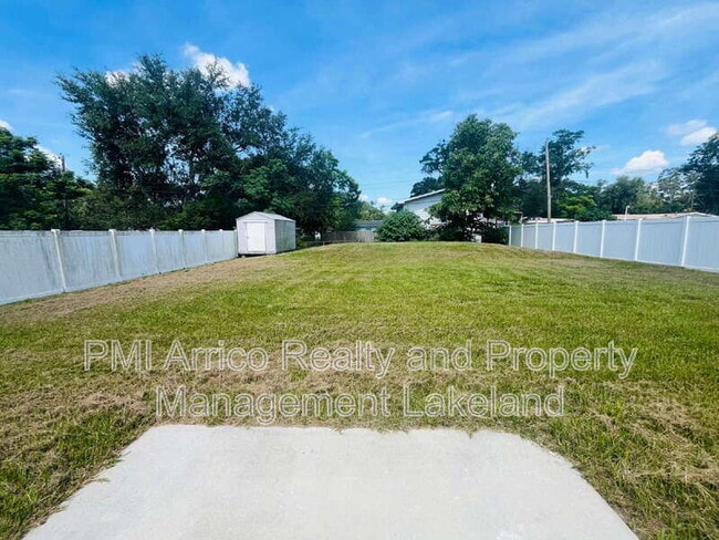 Building Photo - 3230 Baird Ave
