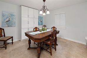 Building Photo - 209 Walmar Grove