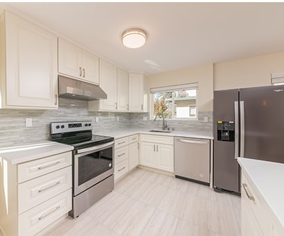 Inductive oven, 760 CFM fan, Stainless steel - 1636 Queen Charlotte Dr
