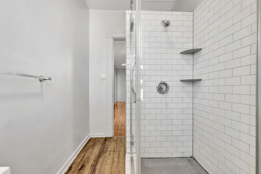 Building Photo - 2030 Scott Blvd