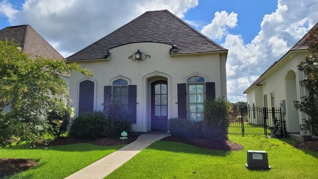 Building Photo - Beautiful 4 bedroom popular Lexington Park