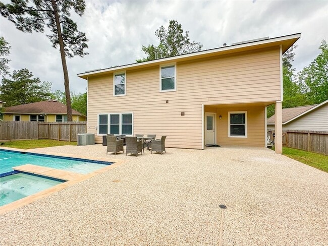 Building Photo - 11 Orion Star Ct