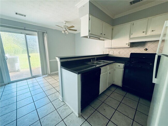 Building Photo - 6636 Witherington Ct NW