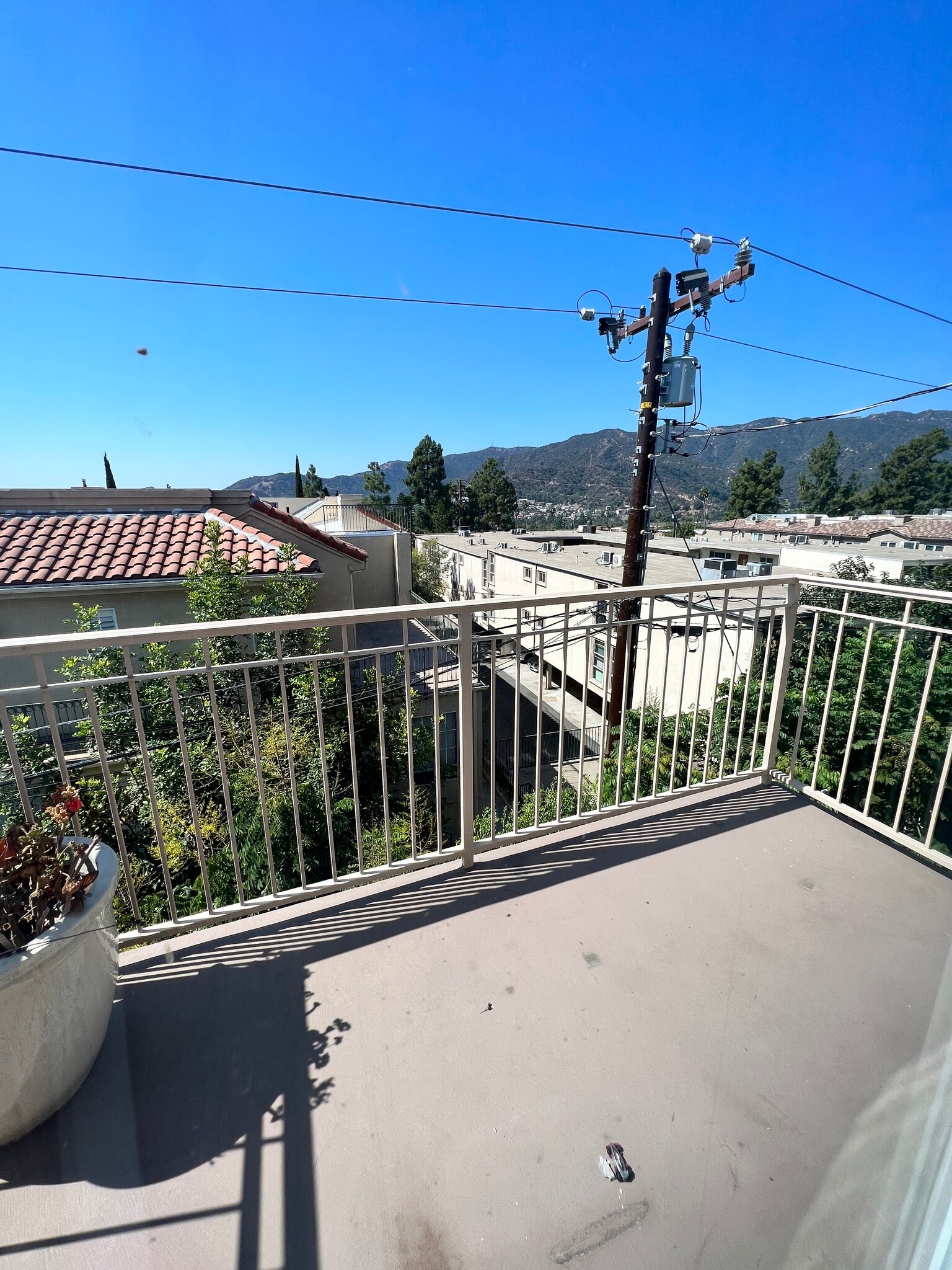 Building Photo - 2314 Montrose Ave