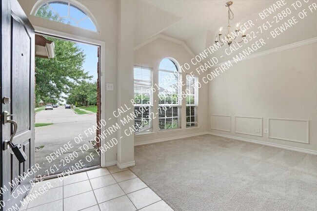 Building Photo - 12079 Kingsville Dr