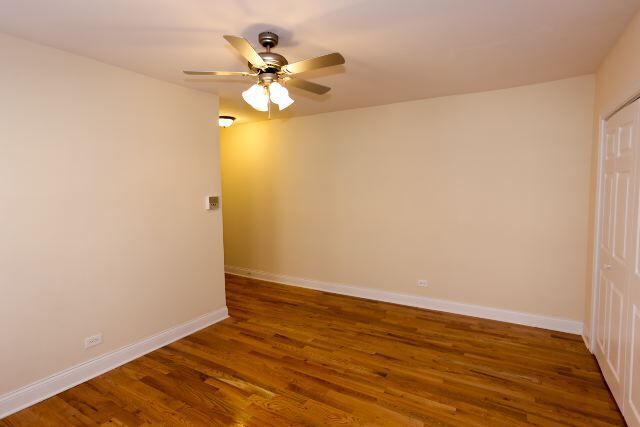 Building Photo - 730 W Cornelia Ave